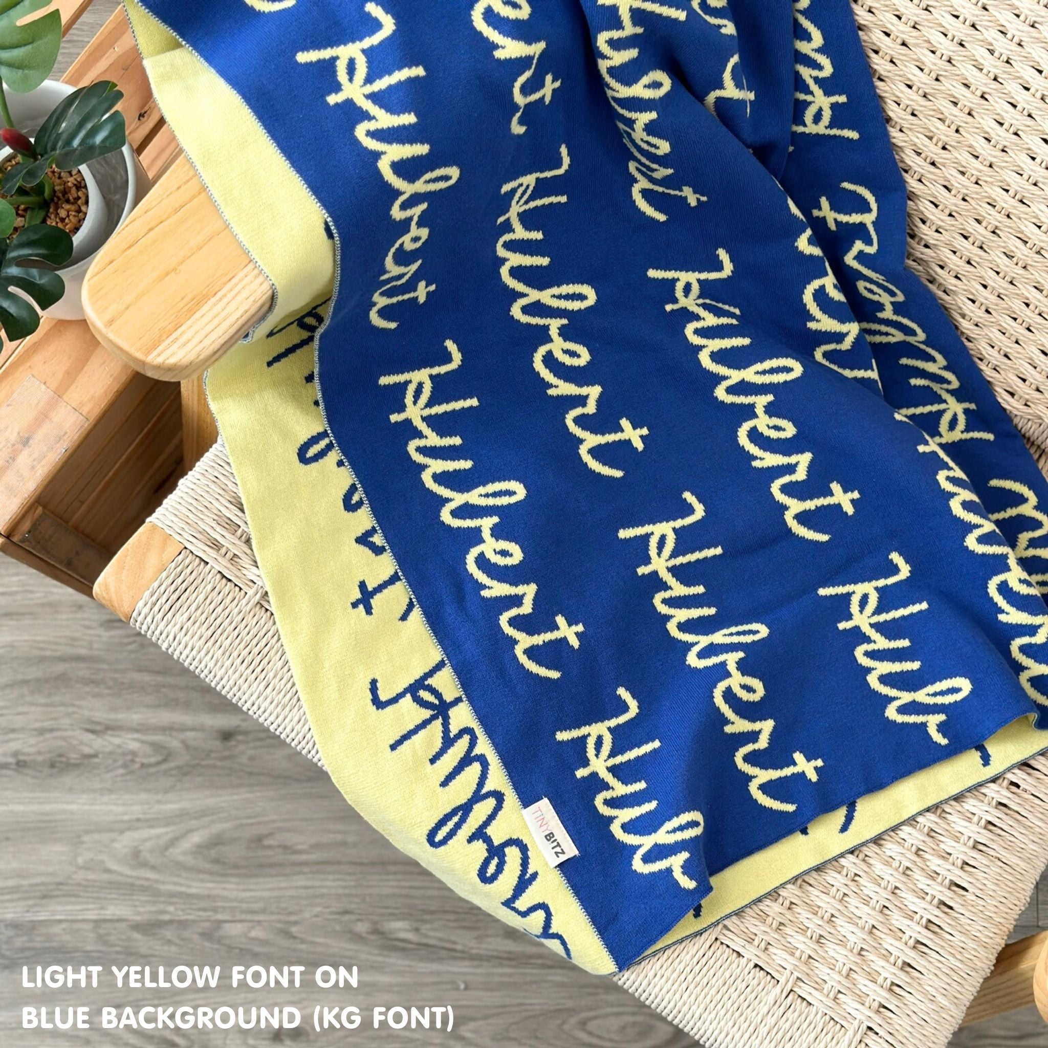 Personalized Blanket for Pets (Blue Background)